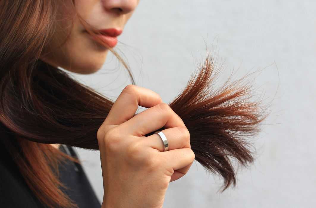 Как зафиксировать сухие волосы